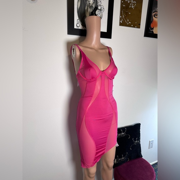 OW Collection Swirl Mini Dress in Pink Dreams mesh bodycon - Picture 4 of 7